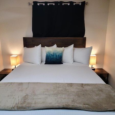 069B Comfortable Suite With Kitchenette And King Bed Near South Rim Sleeps 4 فالي المظهر الخارجي الصورة