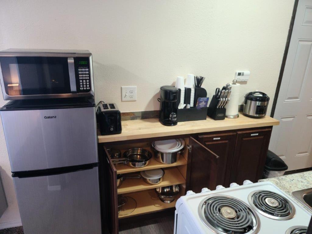 069B Comfortable Suite With Kitchenette And King Bed Near South Rim Sleeps 4 فالي المظهر الخارجي الصورة